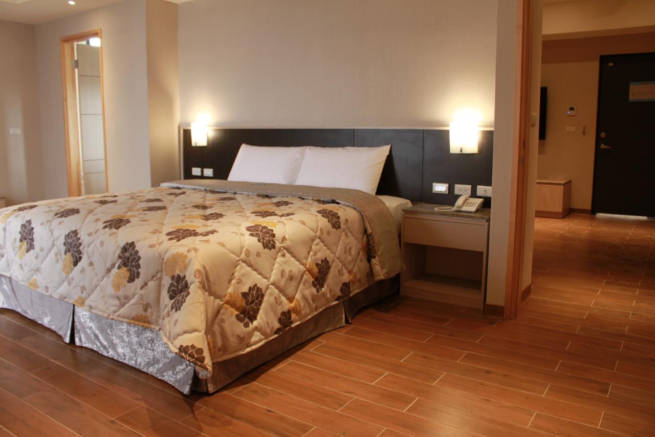 Verygood Business Hotel Huatan ภายนอก รูปภาพ