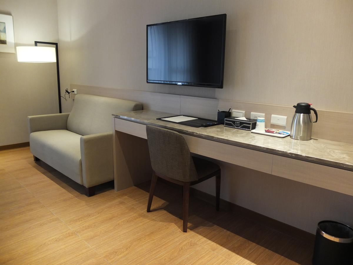 Verygood Business Hotel Huatan ภายนอก รูปภาพ